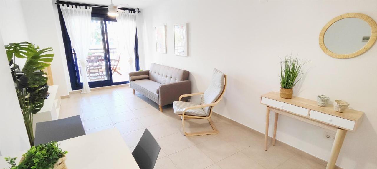 Apartamento Suenos Del Mar II By Denia Costa ภายนอก รูปภาพ
